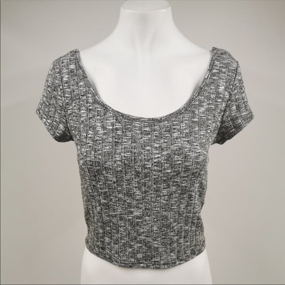 Super comfy stretch crop top in grey - Picture 1 of 4